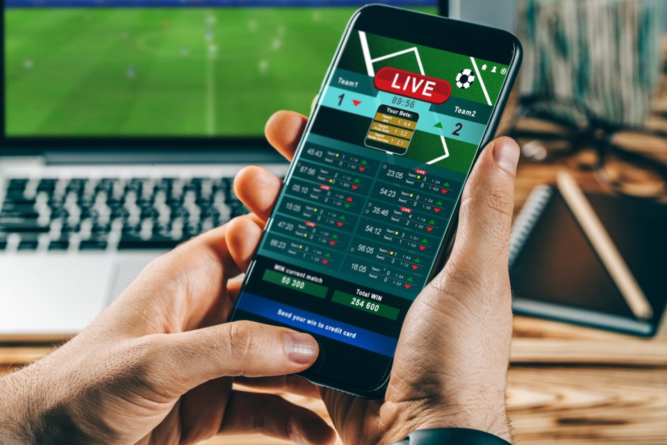 How to Avoid Common Poker Mistakes for a Winning Game